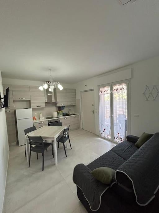 Casa Vacanze Lui San Benedetto del Tronto Exterior foto